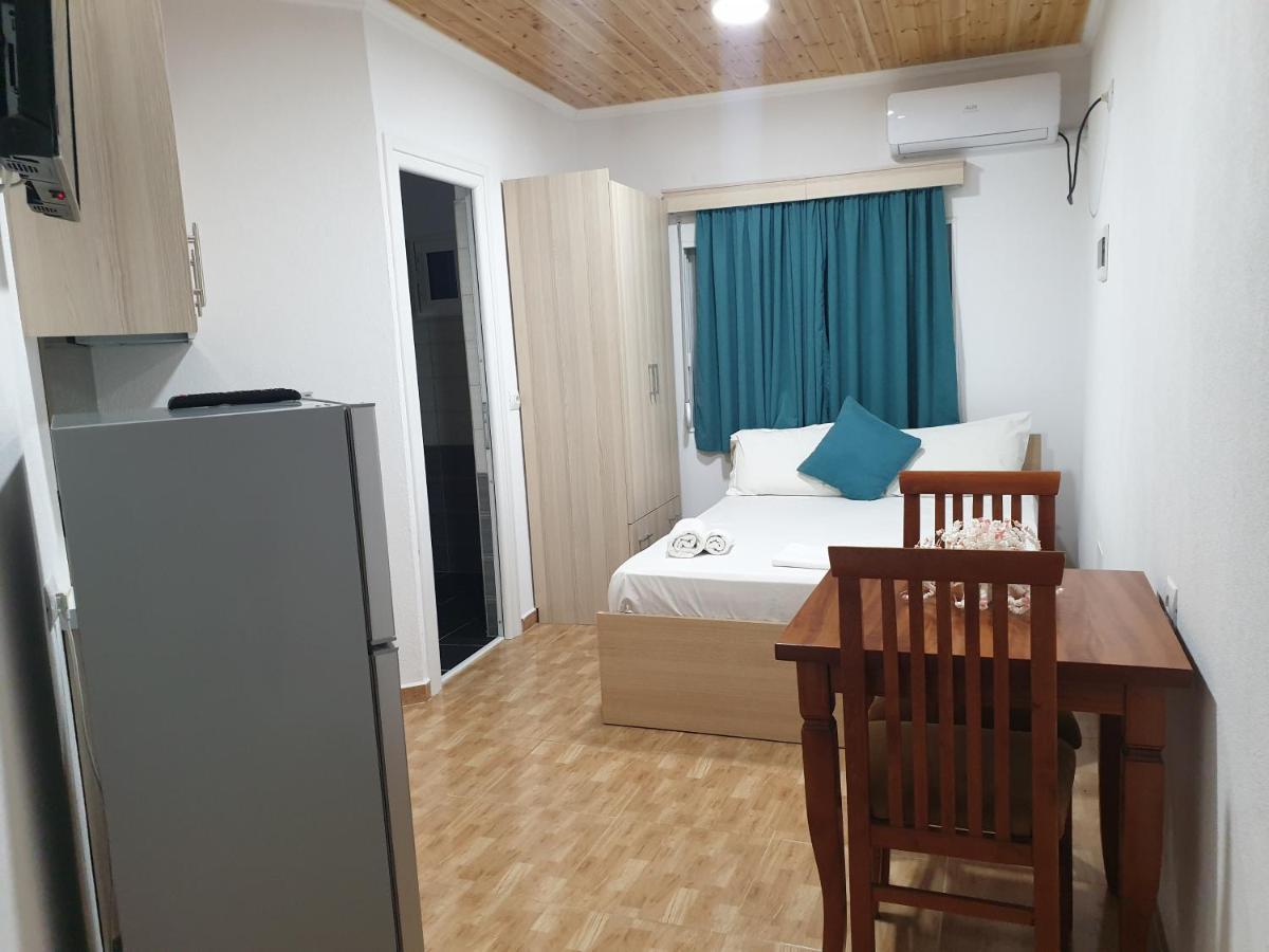 Dian'S Apartments Ksamil Bagian luar foto