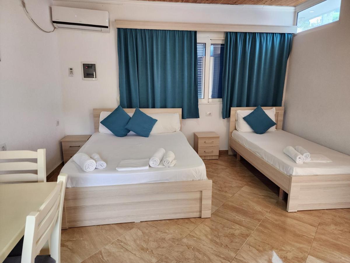 Dian'S Apartments Ksamil Bagian luar foto